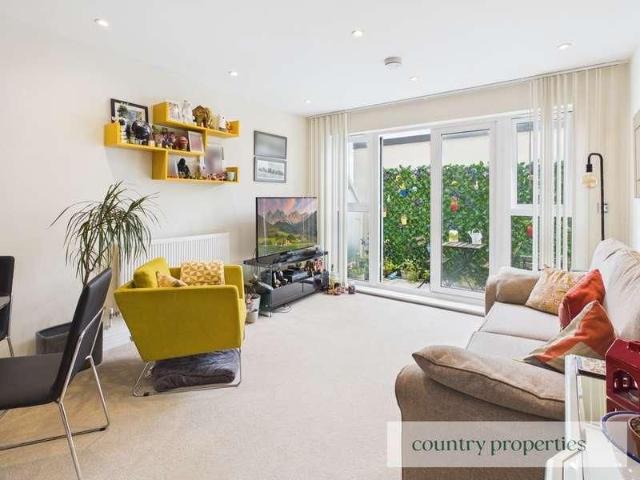 House for rent in Fretherne, Hertfordshire