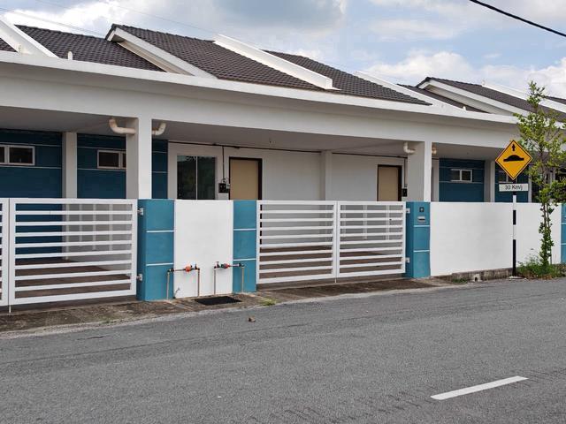Terraced House for sale in Wellesley, Penang