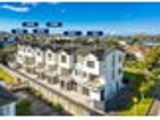 Townhouse for sale in Glen Innes, Oroua County