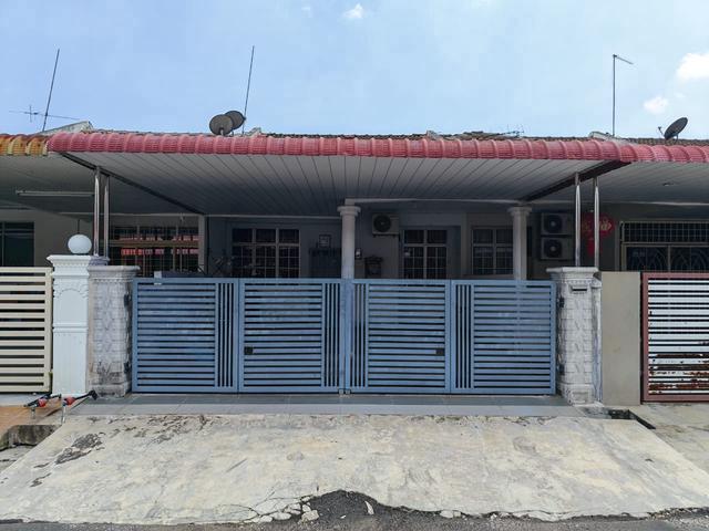 Terraced House for sale in Wellesley, Penang