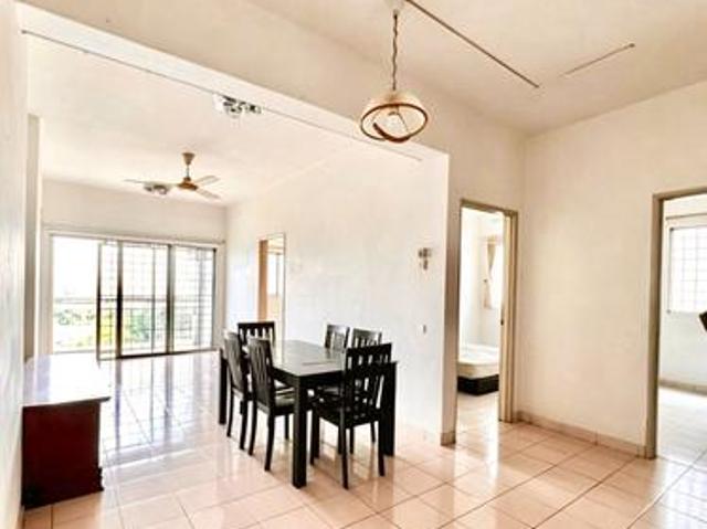 Condominium for sale in Langat, Selangor