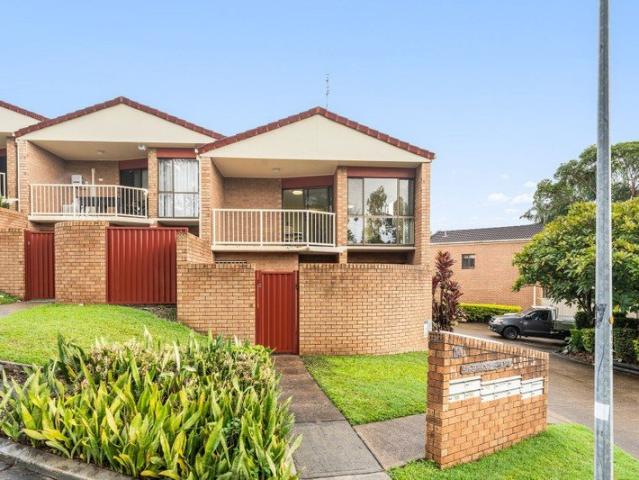 Flat for sale in Fernbrook, Queensland