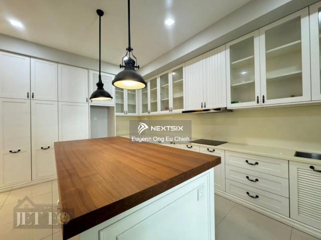 Warehouse for sale in Permatang Tinggi, Penang