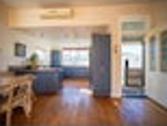 House for sale in Brightwater