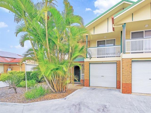 Townhouse for sale in Toombul, Queensland