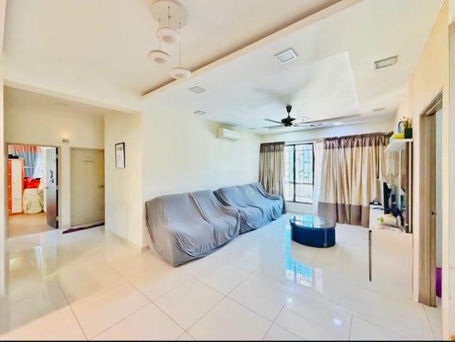 Condominium for sale in Mukim 13, Georgetown