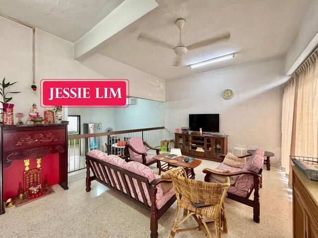 Terraced House for sale in Georgetown, Penang