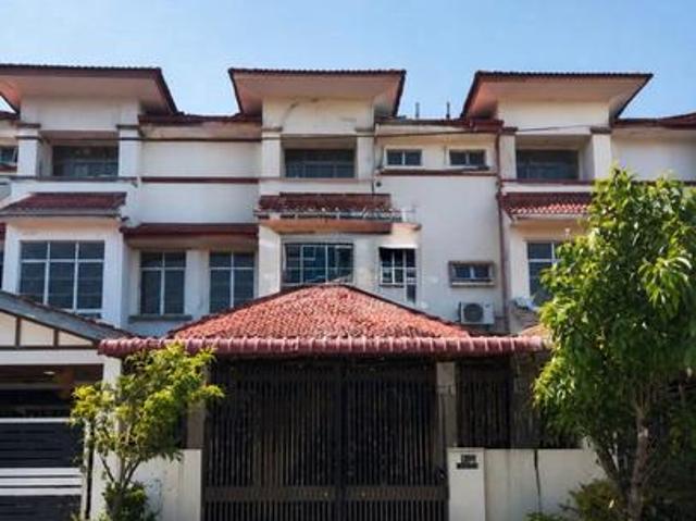 Terraced House for sale in Wellesley, Penang