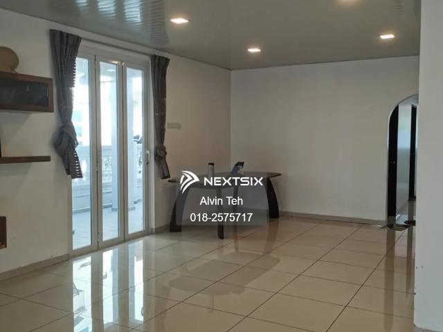 Residential House for sale in Barat Daya, George Town