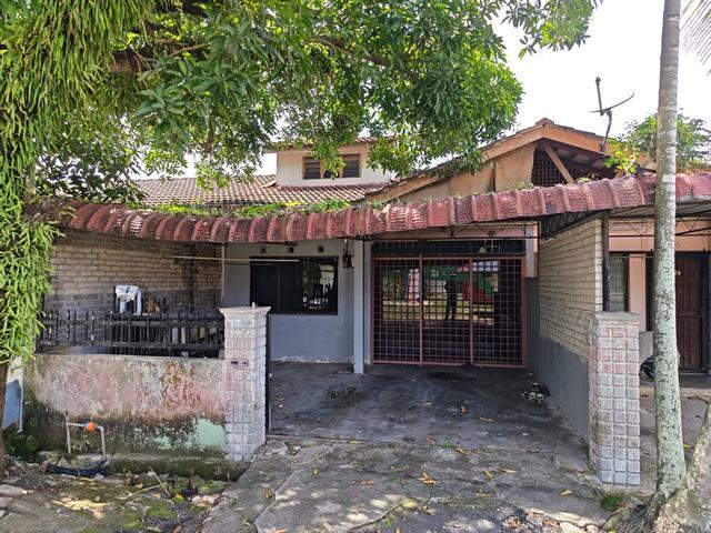 Terraced House for sale in Wellesley, Penang