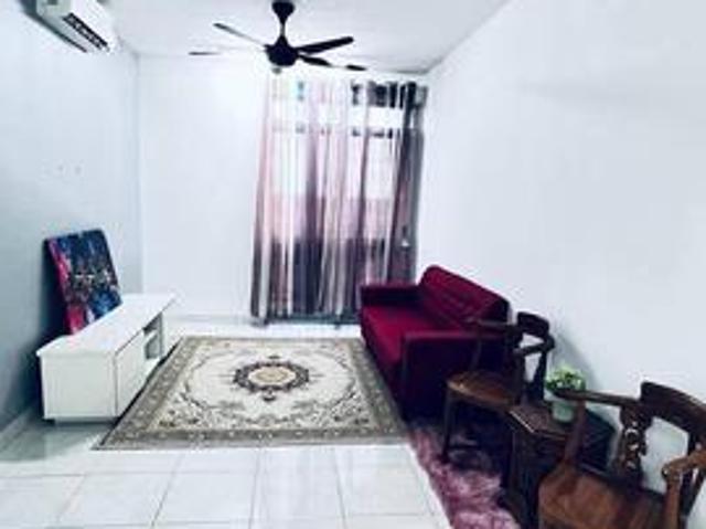 Apartment for sale in Tanjong Sepat, Selangor