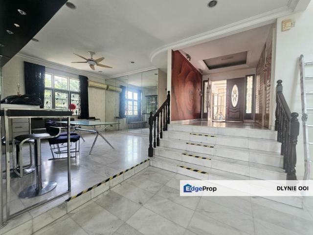 House for sale in Country Heights Damansara, Kuala Lumpur