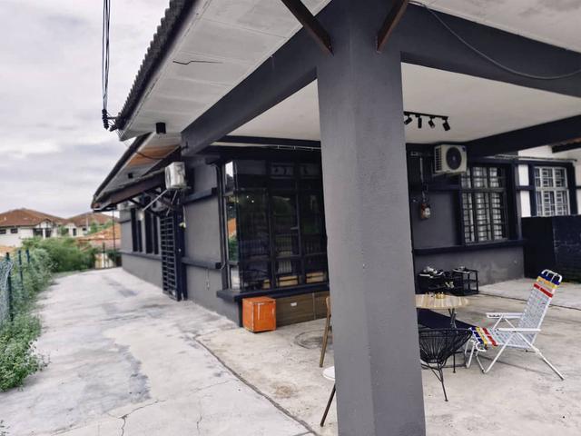 Residential House for sale in Malaka
