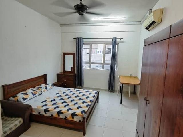 Room for rent in Country Heights Damansara, Kuala Lumpur