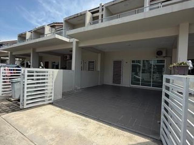 Terraced House for rent in Wellesley, Penang