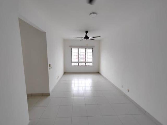 Condominium for sale in Petaling, Alam Impian