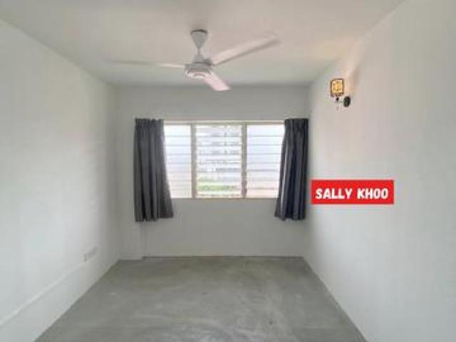 Flat for sale in Timur Laut, George Town