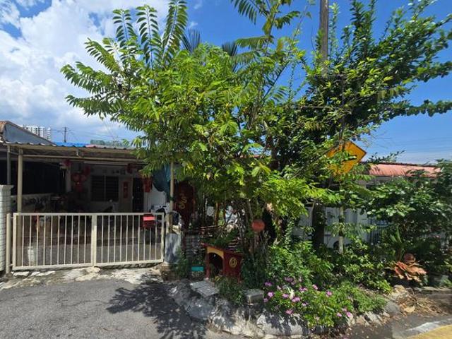 Terraced House for sale in Wellesley, Penang