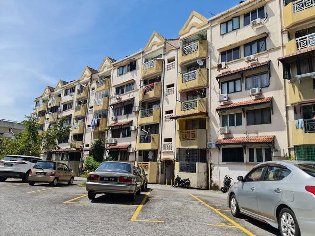 Apartment for sale in Bandar Sunway