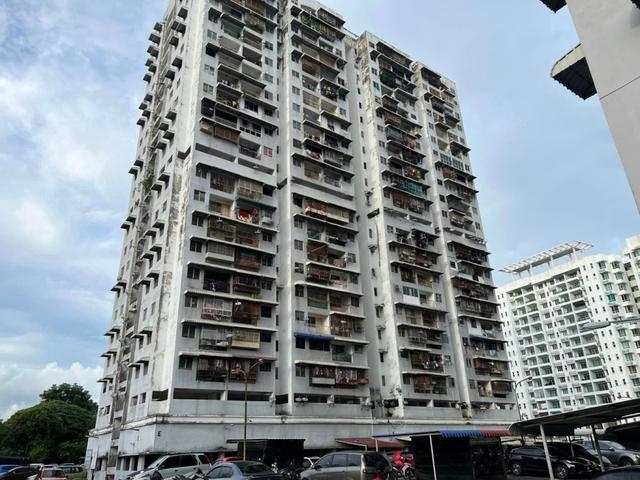 Apartment for sale in Barat Daya, George Town