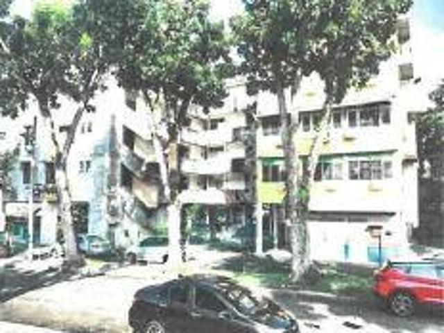 Apartment for sale in Teluk Air Tawar, Pulau Tawar