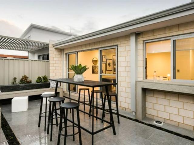 Cottage for sale in Haynes, Western Australia