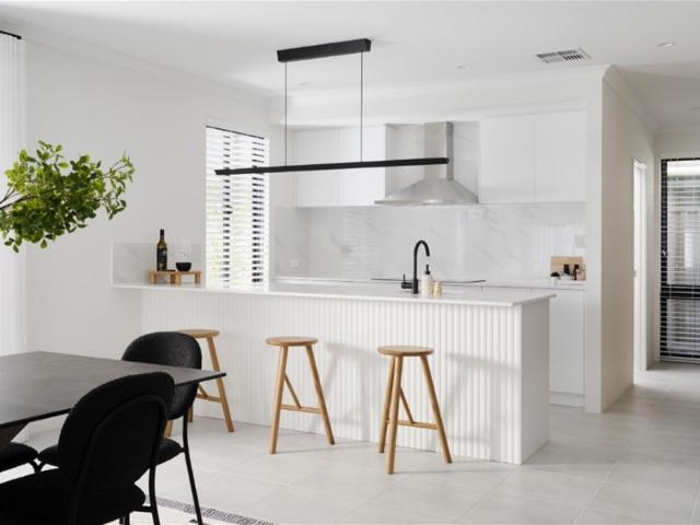 Cottage for sale in Piara Waters, Western Australia