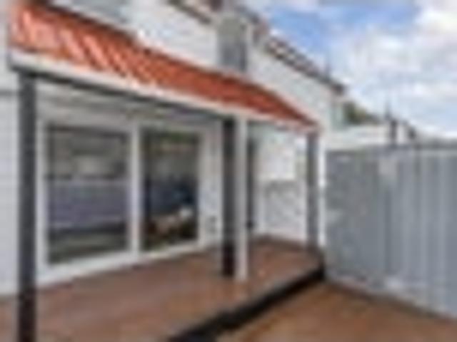 Townhouse for sale in Matata, Wellington