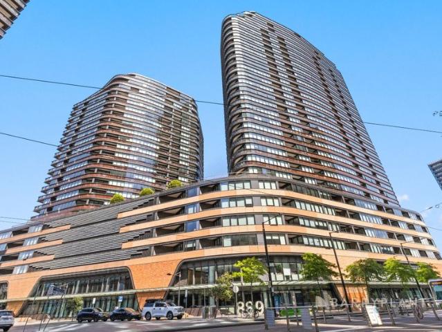 Apartment for rent in Victoria Harbour, Melbourne