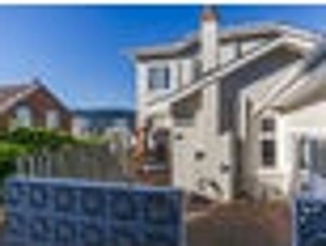 House for sale in Otakou