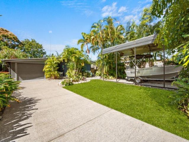 House for sale in Yorkeys Knob, Queensland