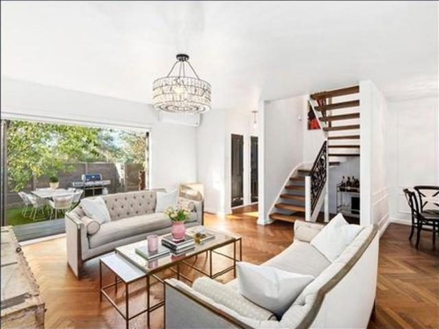 Townhouse for rent in Camerons Creek, Victoria