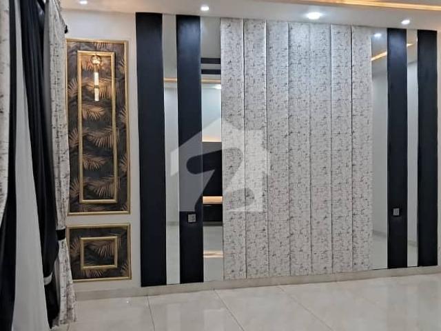 House for sale in Faisalabad, Islamabad Capital Territory