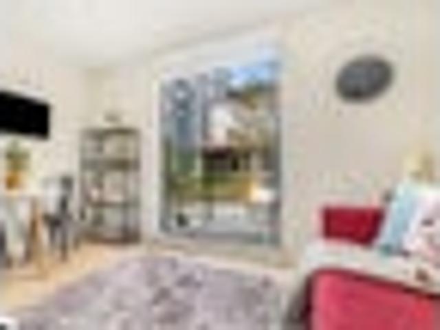 Apartment for sale in Auckland, Oroua County