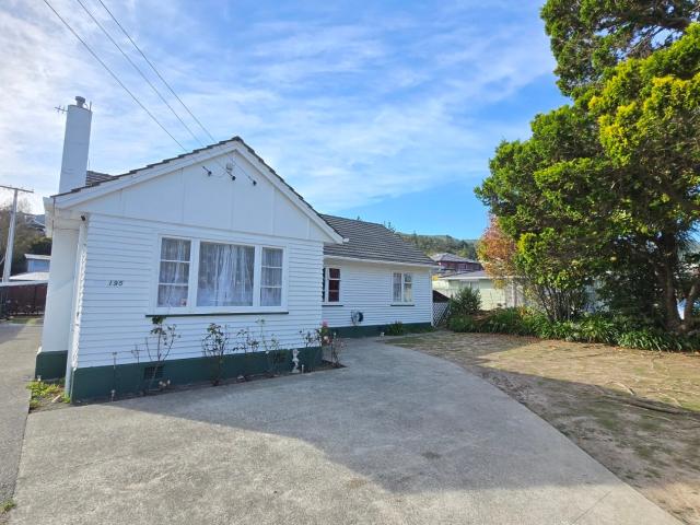 House for rent in Days Bay, Wellington