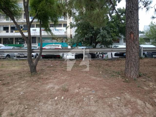 Building for sale in Islamabad