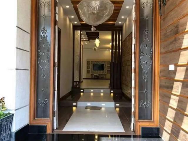 House for sale in 8 ڈی ایچ اے فیز, کراچی ڈویژن