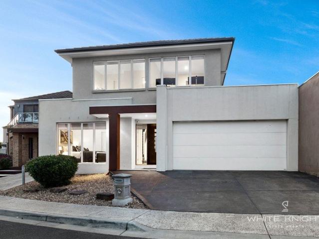 House for sale in Caroline Springs, Melbourne