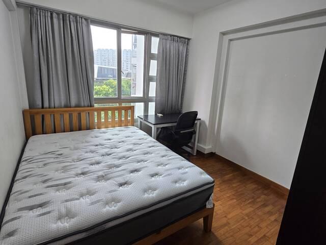 Room for rent