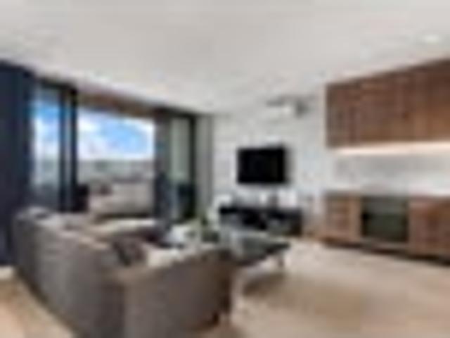 Apartment for sale in Whangaparaoa