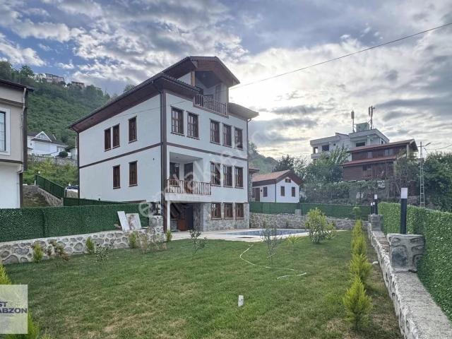 Arakli, Trabzon içerisinde satılık Villa
