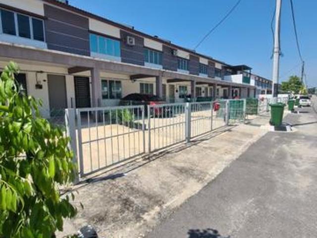 Terraced House for sale in Wellesley, Penang