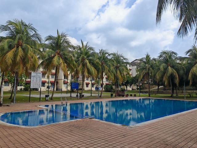 Apartment for sale in Petaling, Damansara Damai