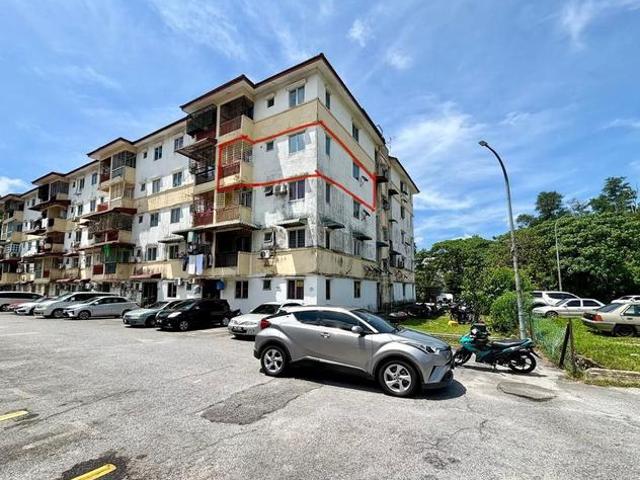Apartment for sale in Kajang, Langat