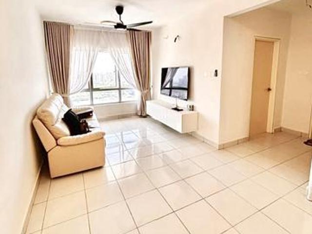 Apartment for rent in Tanjong Sepat, Selangor