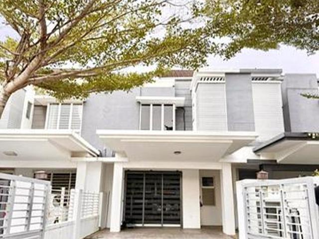 Terraced House for rent in Alam Impian, Selangor