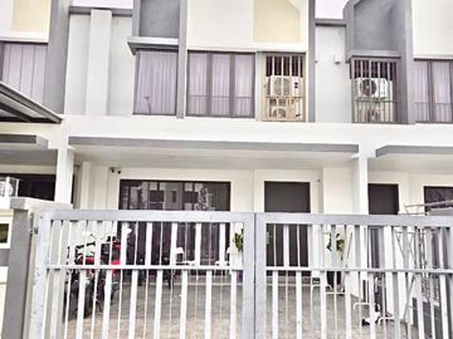 Terraced House for rent in Tanjong Sepat, Selangor