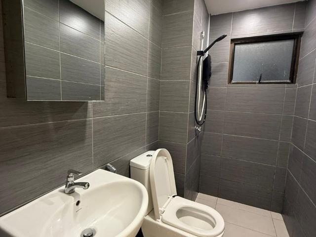 Room for rent in Country Heights Damansara, Kuala Lumpur