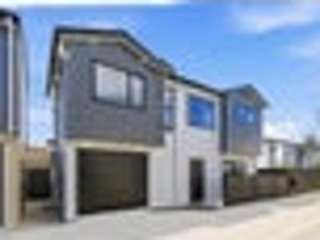 Townhouse for sale in Papakura