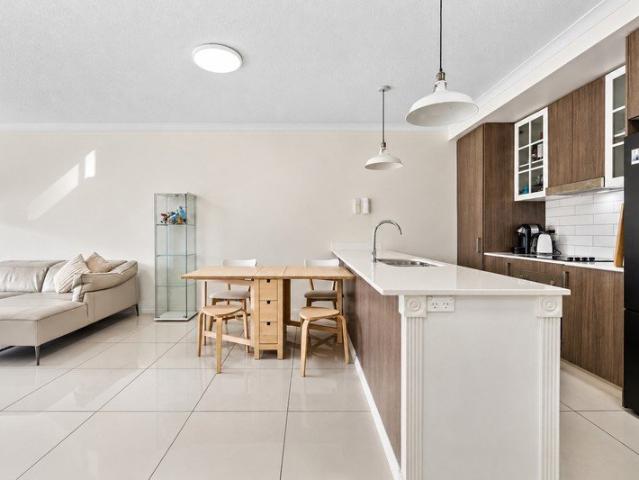 Apartment for sale in Fernbrook, Queensland